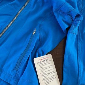 Lululemon "Forme BR" Jacket